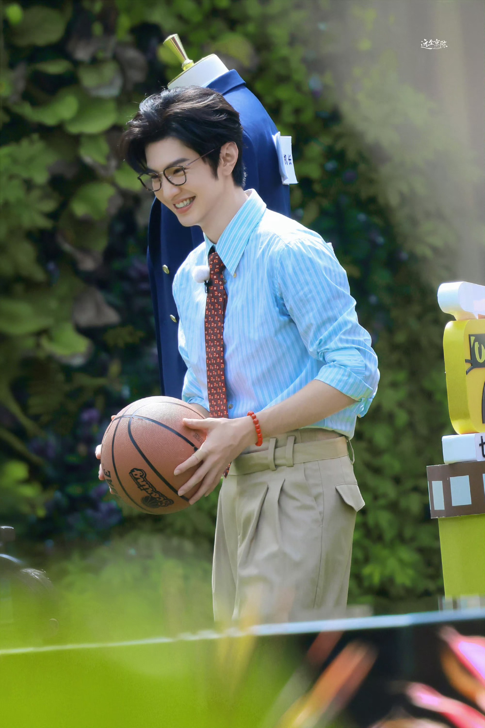 陈哲远民国学长造型陈哲远留洋学长造型 陈哲远奔跑吧造型  民国知识分子感捞捞拿捏