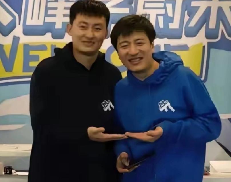 张雪峰“头七”，合伙人武亮没分家产，只做了一件事：把父亲的痕迹，原样留给他女儿。