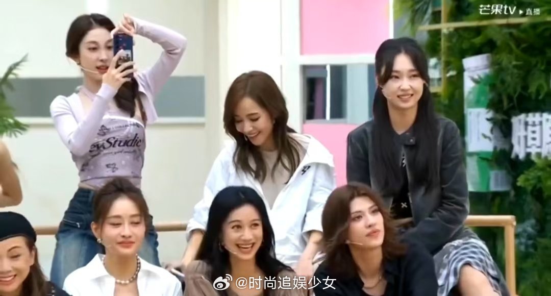 宋妍霏也有被舞蹈难住的时候乘风2025家人们快看！宋妍霏跳《辣妹子》一整个不知所