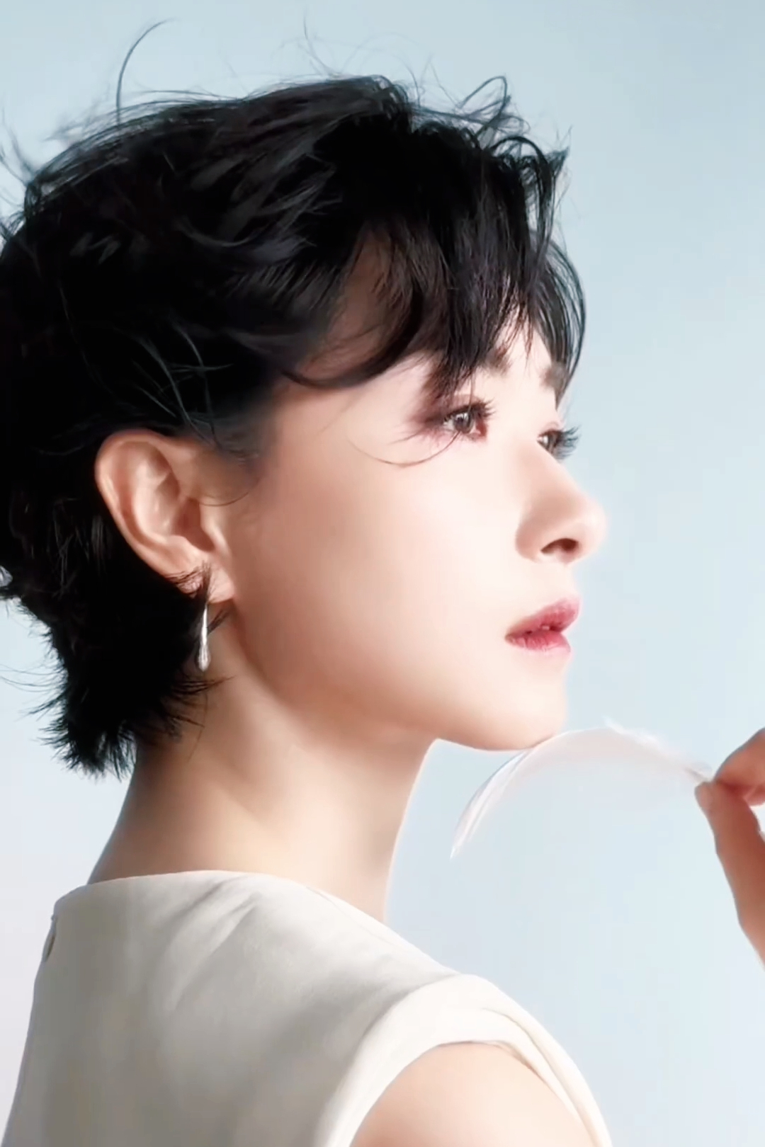 万茜[超话] ｜万茜美素佳儿品牌大使 ｜万茜群星  风里有了秋天的味道，是收获，