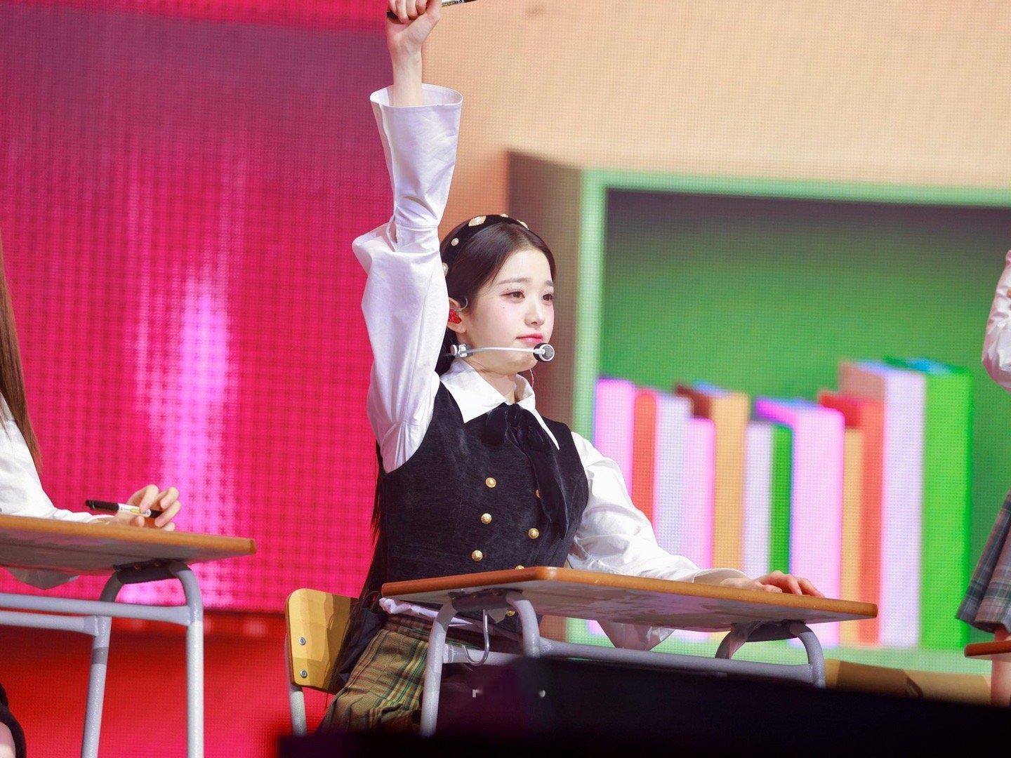 这个造型完全小笼包 