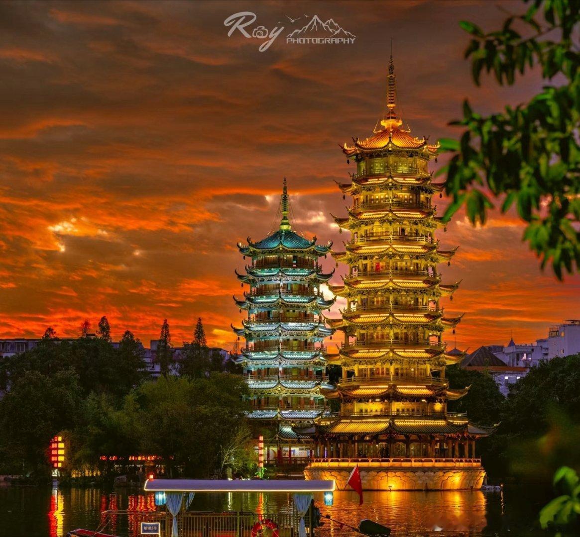 指数＿基本吻合预期＿ 在等【周紫若】紫色那条线靠拢＿目前看＿欲横盘等待它的贴合具