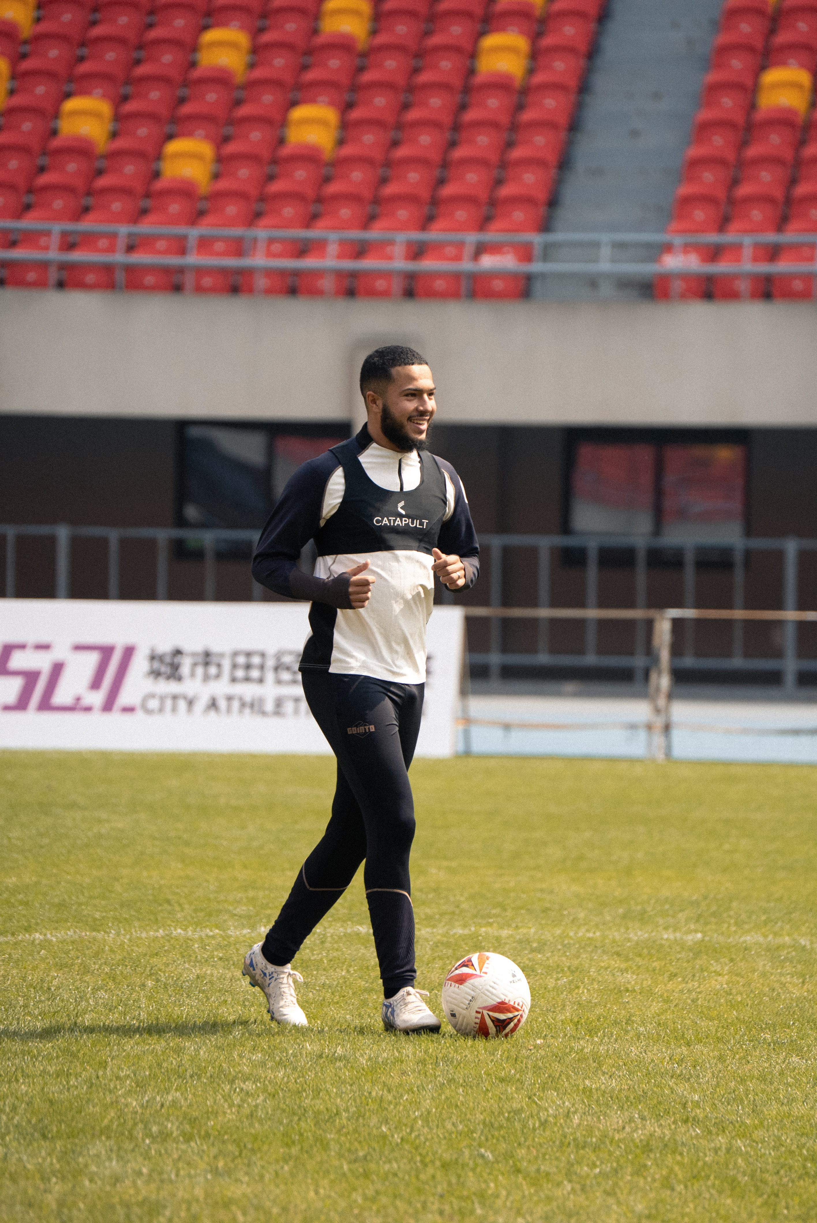 🐺📷陕西联合吾心向陕联合无畏我们联合即刻上阵