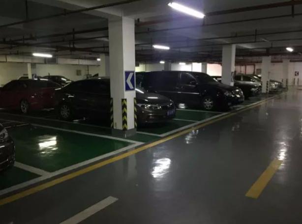 深圳福田一名年轻人拿到家里给的200万元创业资金后，没有开公司，而是把钱投向广州