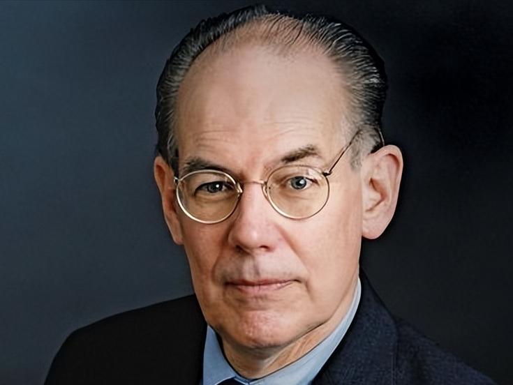 “倘若我是中方的国家安全顾问，我会建议中方谋求成为地区霸主。“美国著名国际关系学