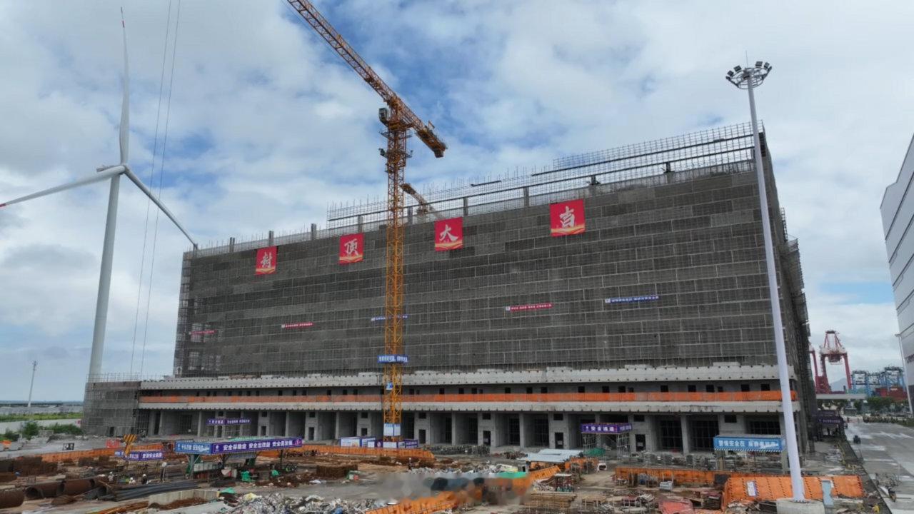 【审批快一步 项目早半年！宁波拿证即开工跑出项目建设加速度】为推进省“千项万亿”