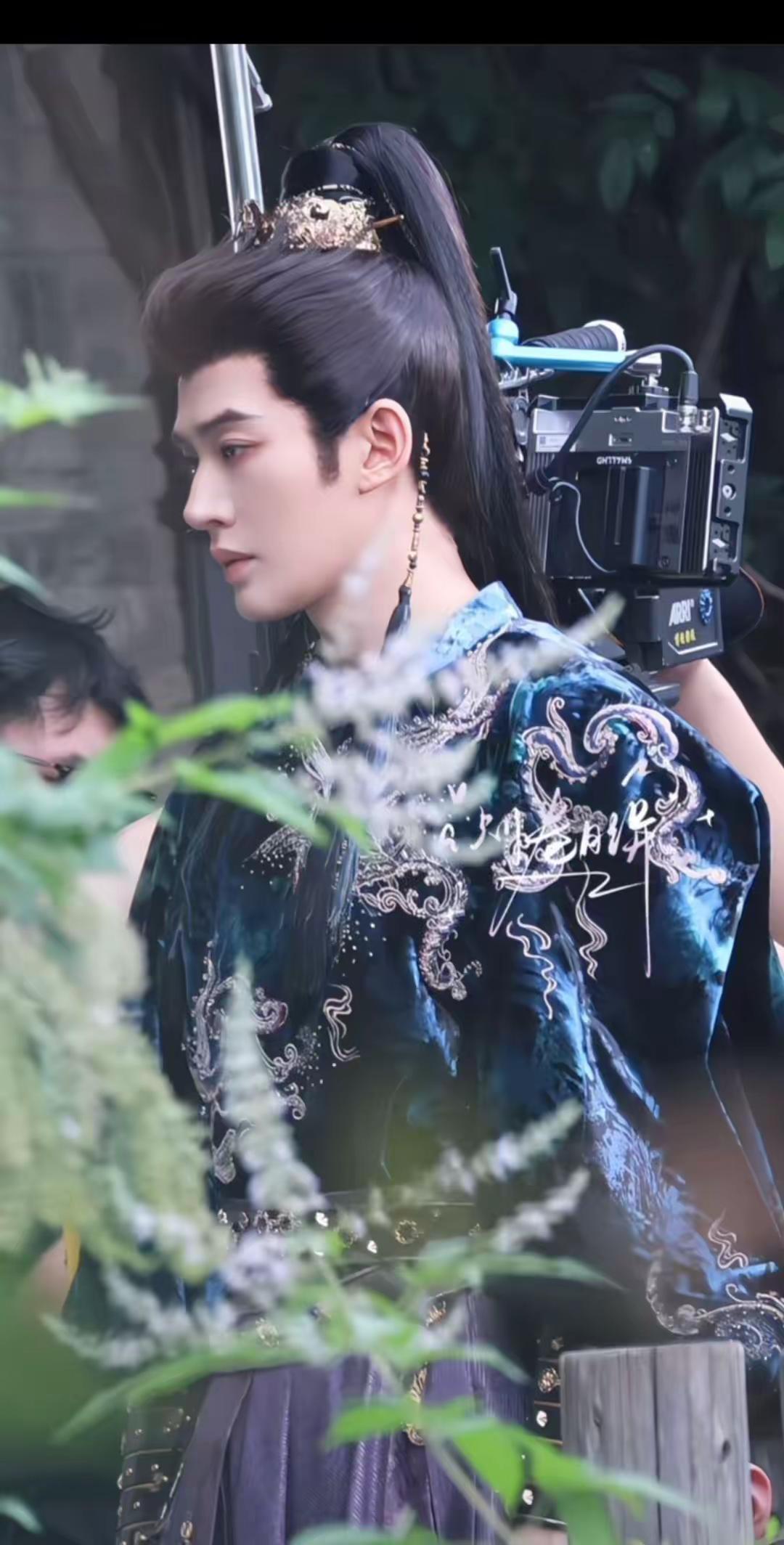 澜神新衣服真好看啊😍邓为 司狂澜 古装造型 百妖谱