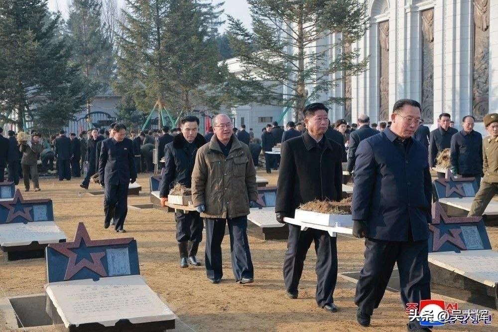 朝鲜领导人金正恩同志责成朝鲜劳动党和国防部领导层，着手修缮在针对乌克兰的战争中牺