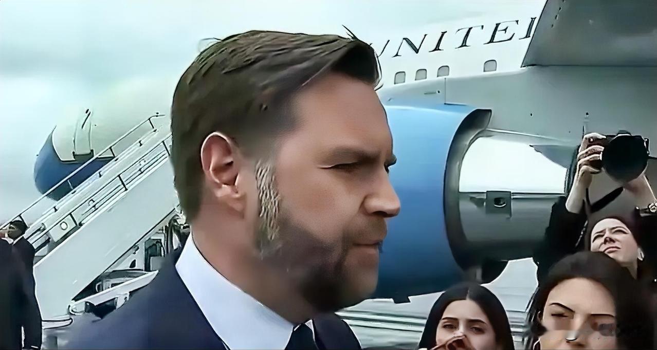 美国副总统万斯谈格陵兰:“格陵兰谈判才刚开始，过去几周我们做了不少工作，但道理很