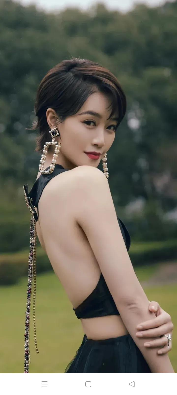 蓝盈莹袁姗姗宋茜气质好