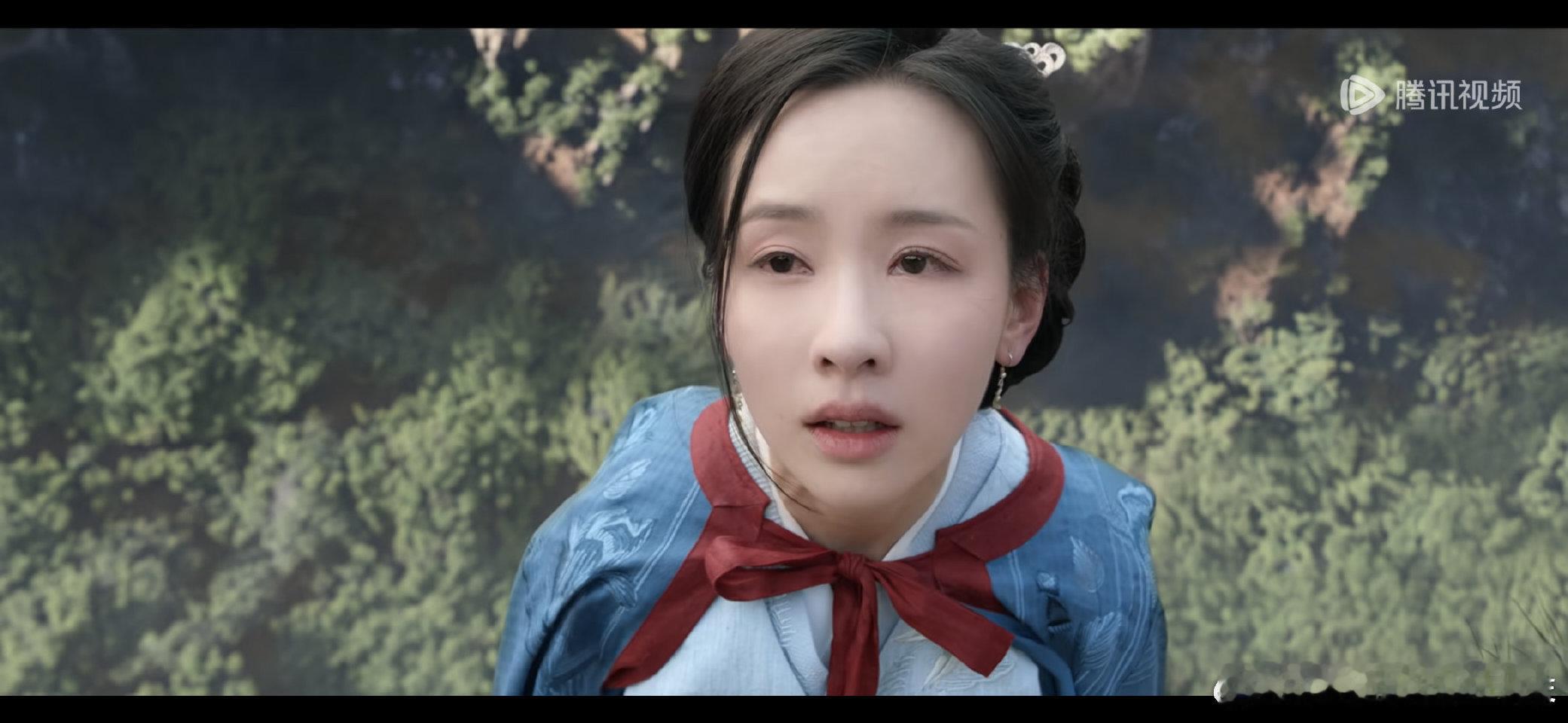 陈都灵是不是三角眼？她的眼睛我看着就怪怪的 ​​​