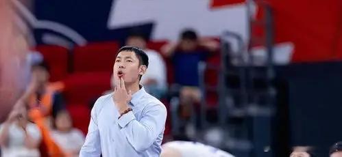 恩怨拉满！CBA上演复仇大戏：刘晓宇反戈一击，北控梦断季后赛！“你让我离队，我让