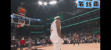 哈登又整活儿[呲牙]～谁见过大胡子戴发带，还戴那么宽的裤腰式发带……这比让他剃了