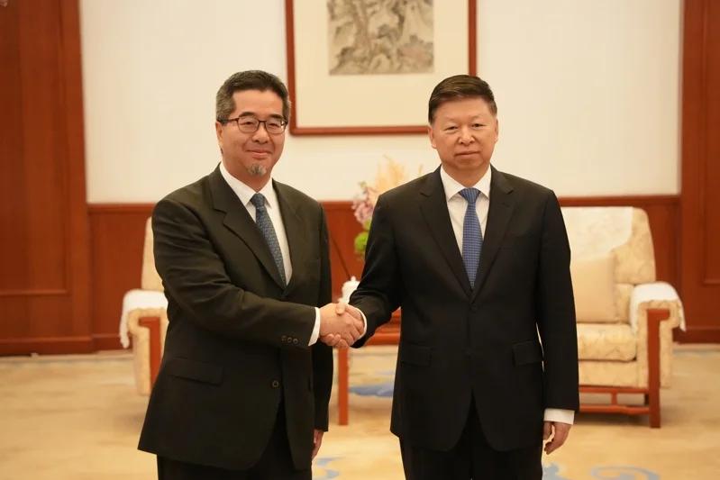 萧旭岑以国民党副主席身份访陆 代表已接夏立言的班

据报道，国民党新任副主席萧旭