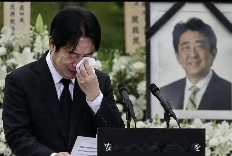 安倍晋三去世四周年，赖清德又开始整活了。

今年这波操作更夸张，不仅在脸书发中日