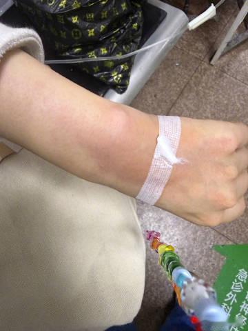 王晓晨吃药引发心悸最近，一则消息引起了大家的关注，演员王晓晨吃药后引发了心悸。这