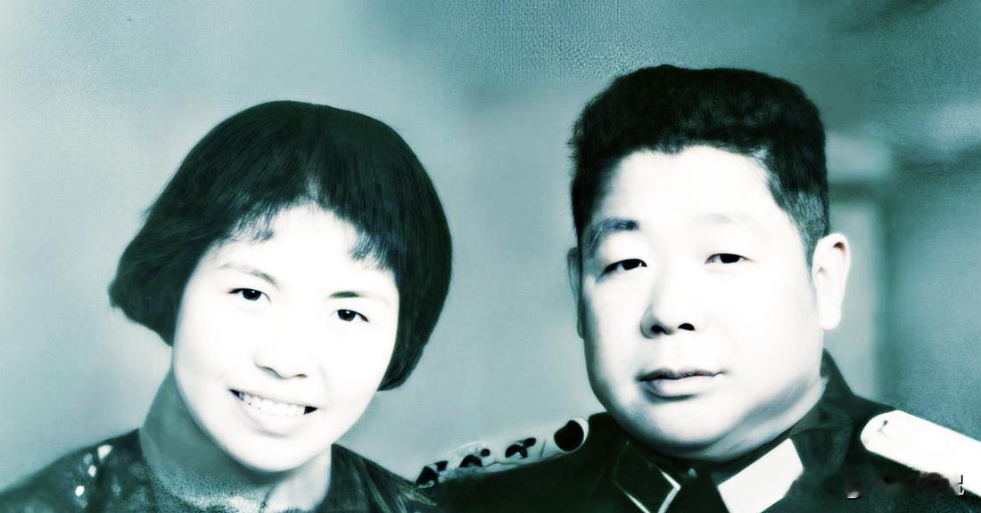 1949年，陈赓在上海见到了小姨子。多年不见，小姨子出落的亭亭玉立，已长成了大美