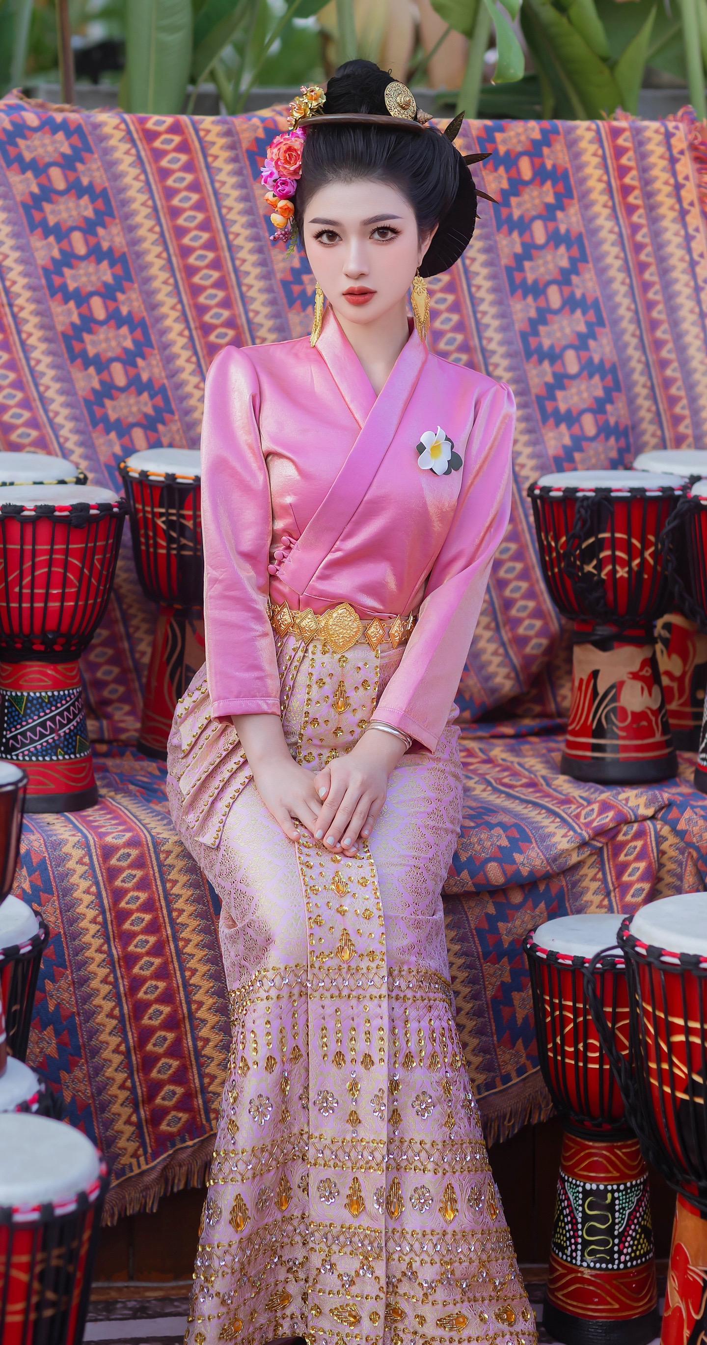 新年新衣服新的快乐。