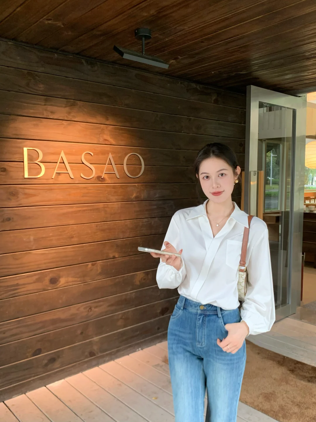 穿不腻的白衬衫🥛