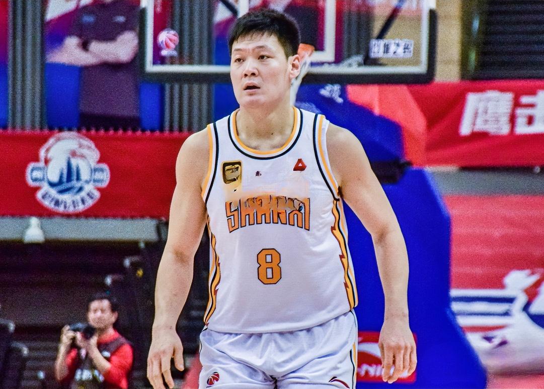 张宁：潘指导，球迷都说你不下课，山西男篮就没有出头之日，你怎么看的啊？？？
潘江