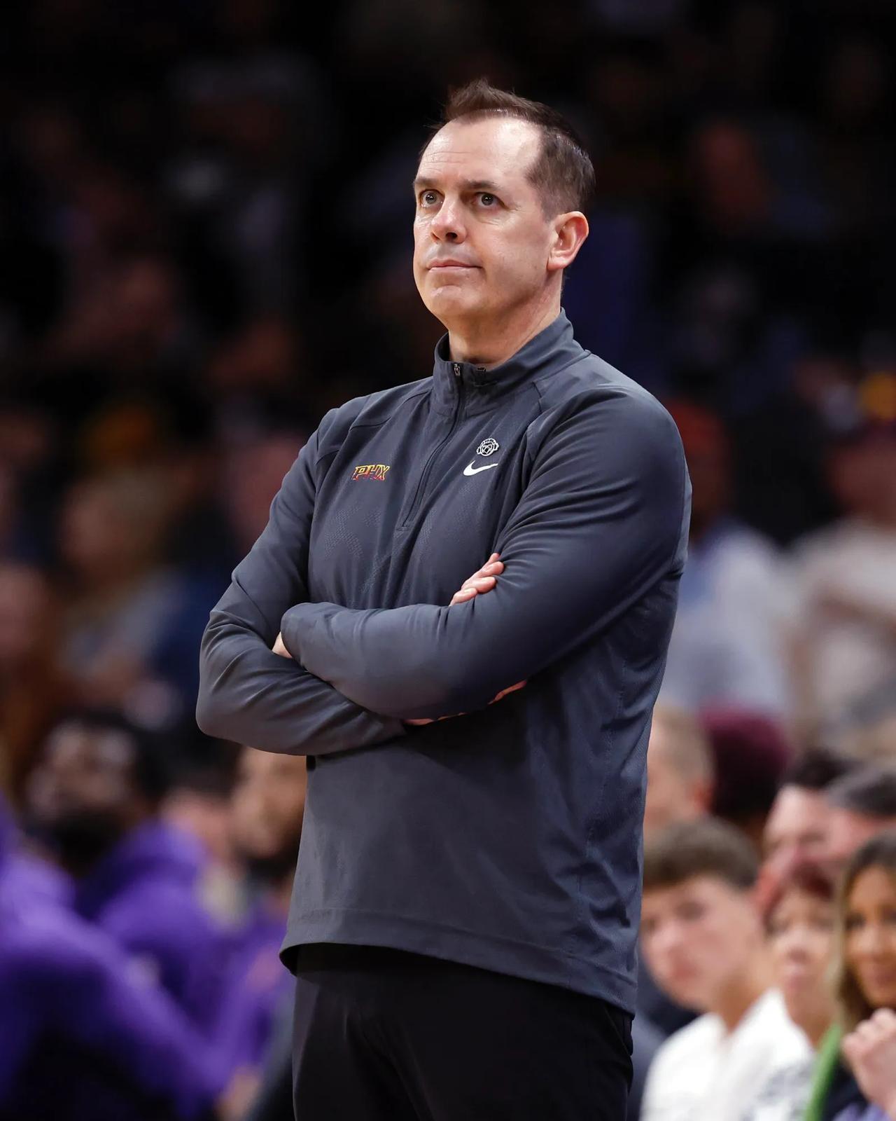 刚起床，NBA就传来三则十分有用的消息。

消息一：沃格尔因太阳季后赛首轮被森林