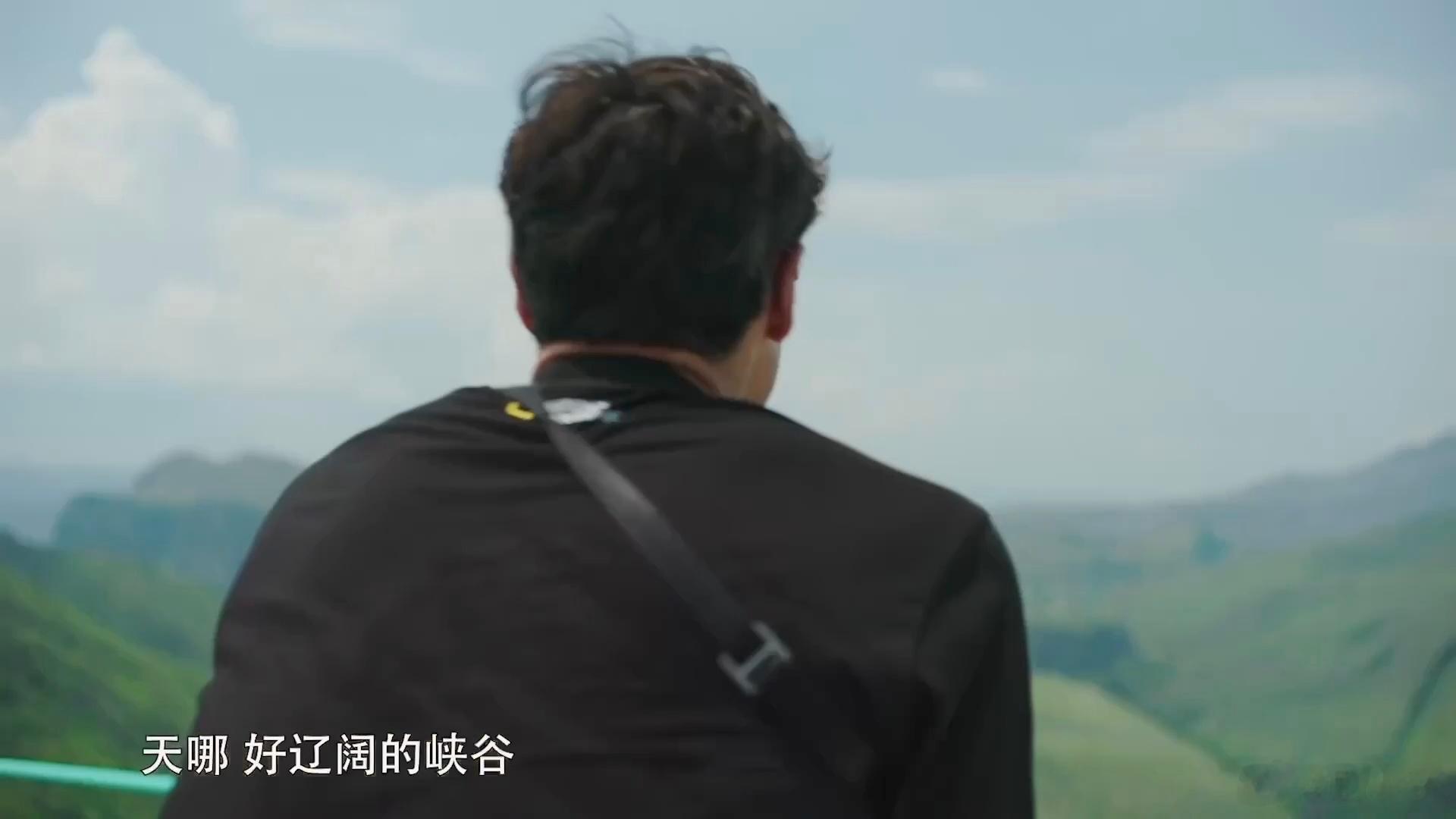 贵州花江峡谷大桥高到云端了我们中国的工程都已经发展到这个程度了吗，这个大桥垂直高