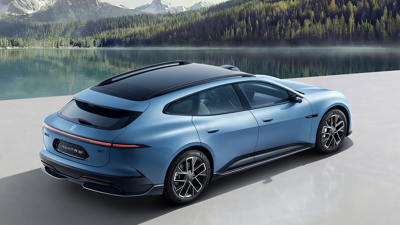 一直心水阿维塔06T，终于等到上市了，看完发布会想聊一聊：作为少有的中国原创设计