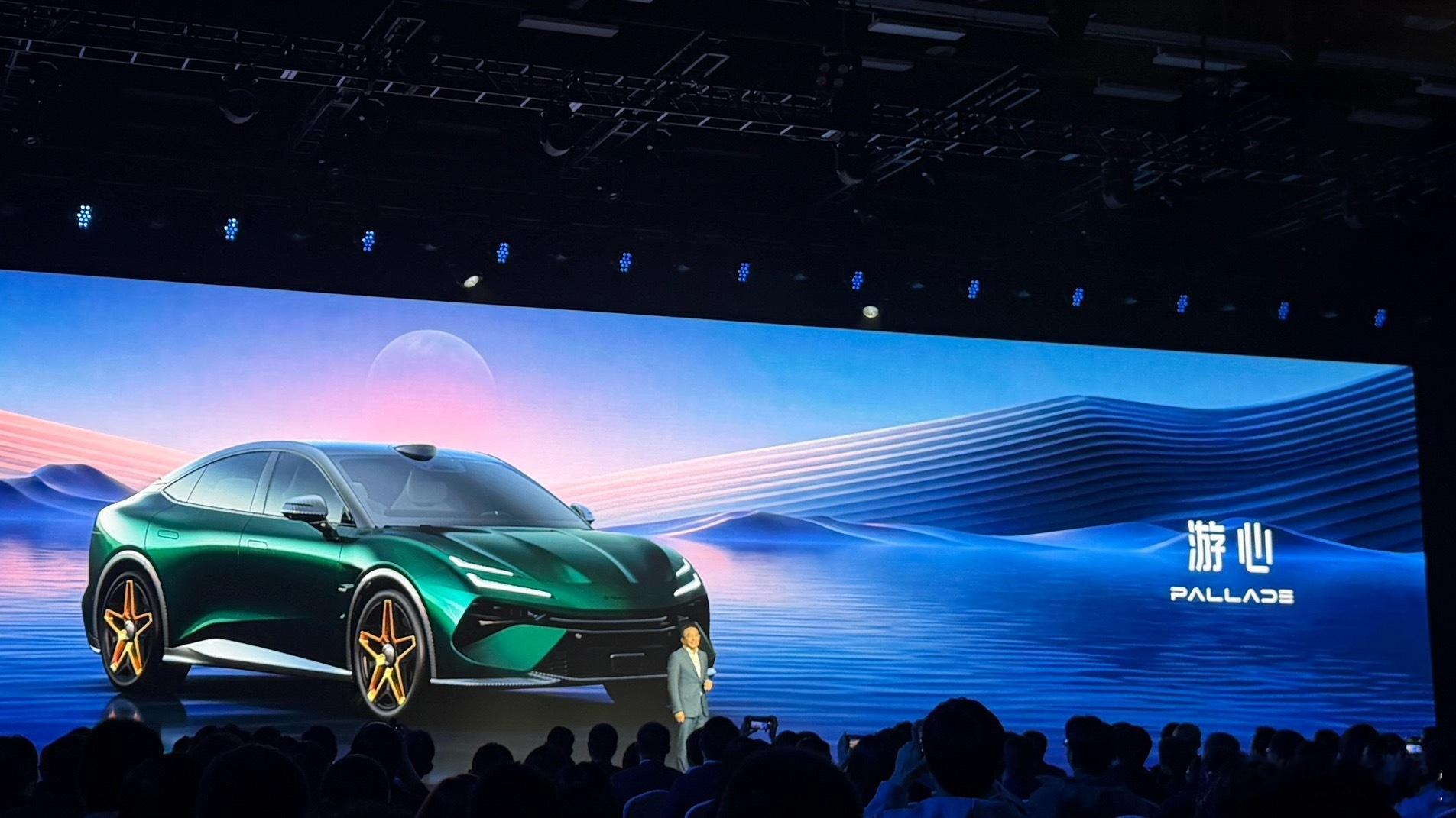 千里科技助力伙伴打造全新的汽车品牌！中文名叫游心那现在就揭秘，前面遮住的正是这两