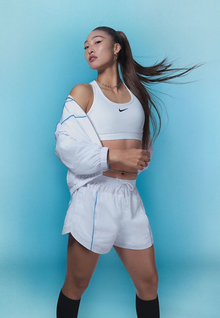 郑钦文最新运动大片怎么跟小S大女儿很像[笑cry]#网球##wta[超话]# ​