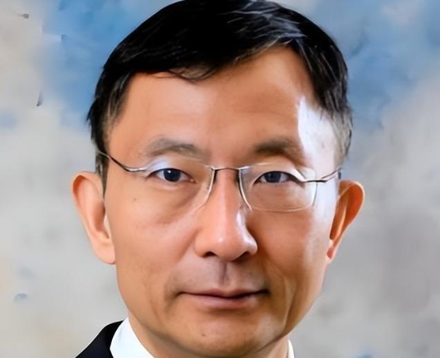 1988年，著名固体力学家高华健，背叛祖国加入美国国籍。30年过去，他却把美国坑