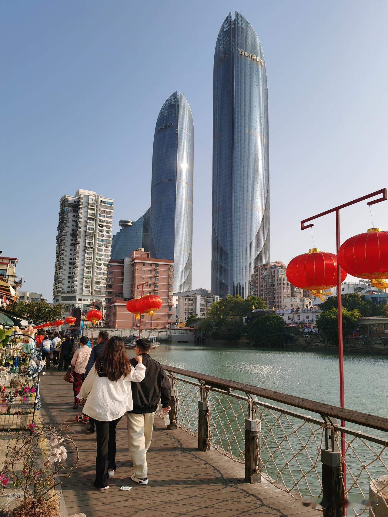 漫步厦门沙坡尾老渔港码头，艺术街区随手拍。
沙坡尾随拍 沙坡尾店 沙尾码头 沙坡