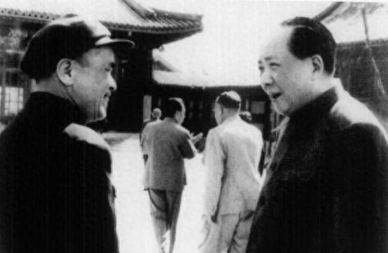 1937年，毛主席警卫员吴吉清身患重病，可医生非但不全力抢救，反而将他活着推进太