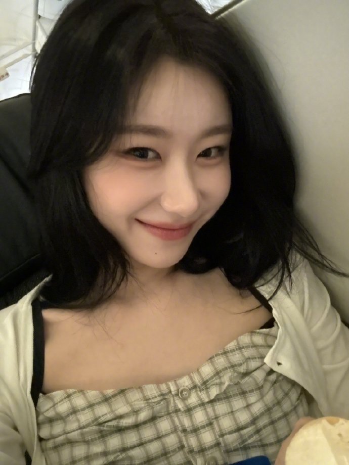 李彩领 