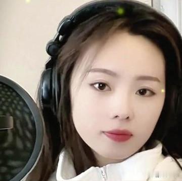 吴彩乐融入不了刀郎团队的深层原因

吴彩乐（吴采乐）没能进入刀郎团队，核心是：专