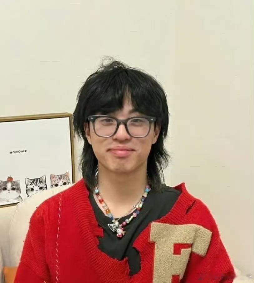 真是开眼看世界了，原来真的有死而复生，前段时间去世的孩子王复活了！！

就在今天