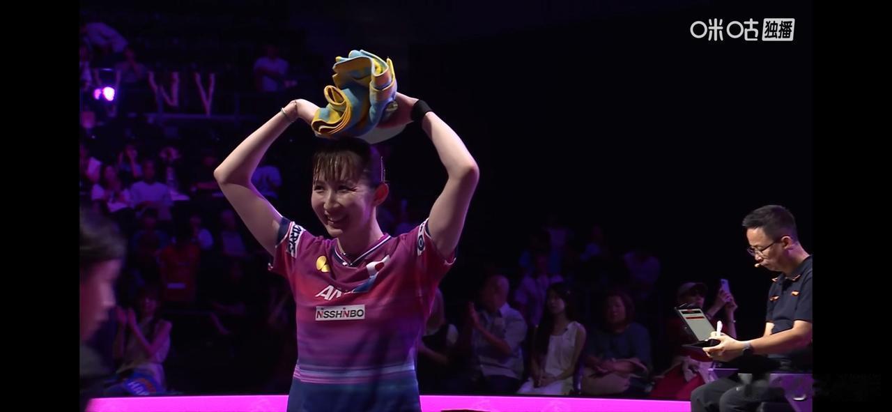 日本🇯🇵早田希娜3比1中国香港🇭🇰杜凯琹（5，-7，8，9）
晋级202