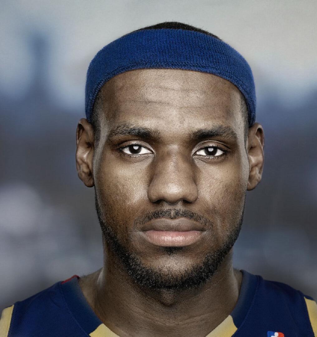 骑士詹姆斯nba我的观赛搭子 老照片回顾[照相机]你知道这是哪一年的季后赛宣传图
