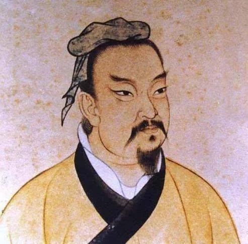 我最喜欢的人物有两个，一个是先秦时期杨朱学派的创始人杨朱，一个是新文化运动的领袖