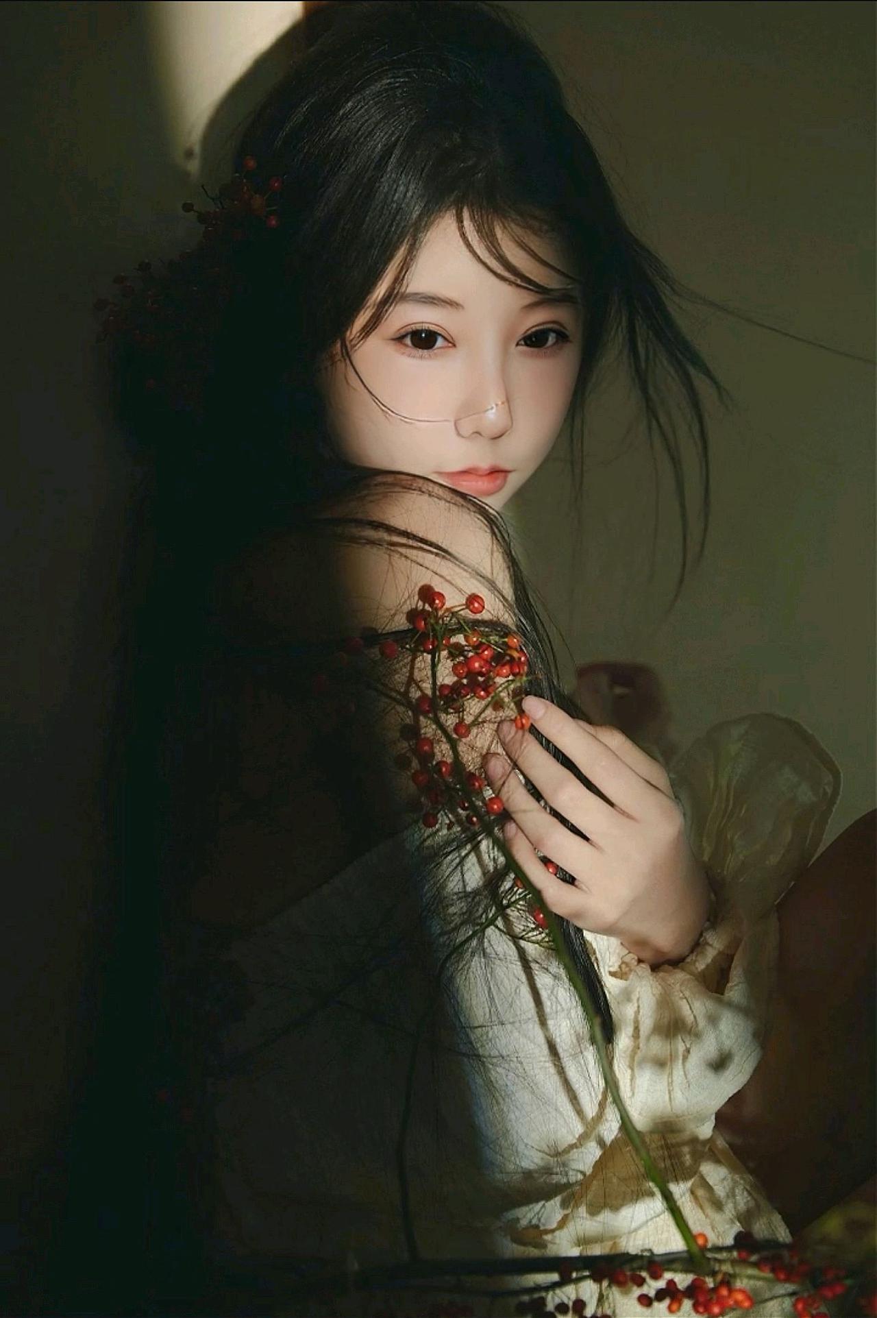 少女风写真照少女风写真照和氛围感写真简直是绝配！我拍过一次少女风氛围感写真，那体