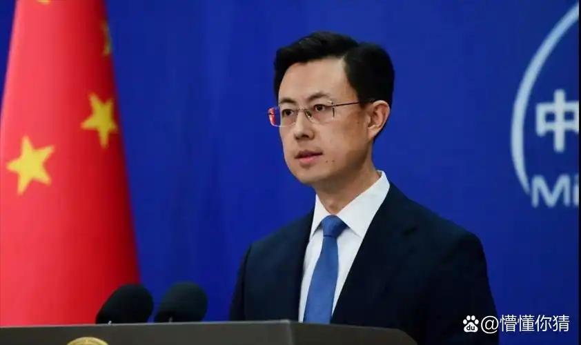 “菲律宾都不敢动，你还吹什么动日本？自家人被欺负了连声都不吭，拿什么谈统一？”