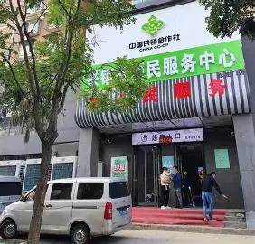 很多人以为供销社没落，是被超市、电商挤垮的，我走访过不少老供销社职工，也查过真实