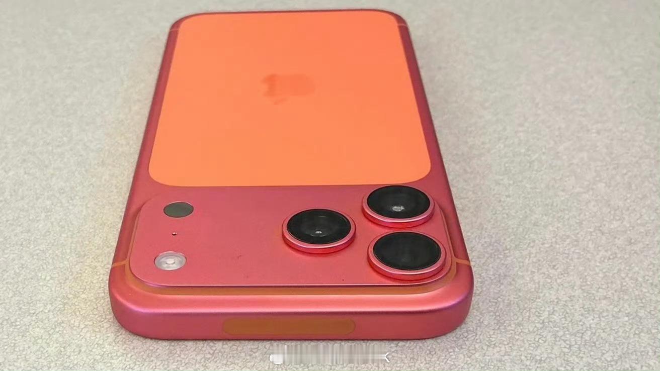 苹果彻查iPhone17Pro褪色今年iPhone17 Pro的问题是真不少啊之