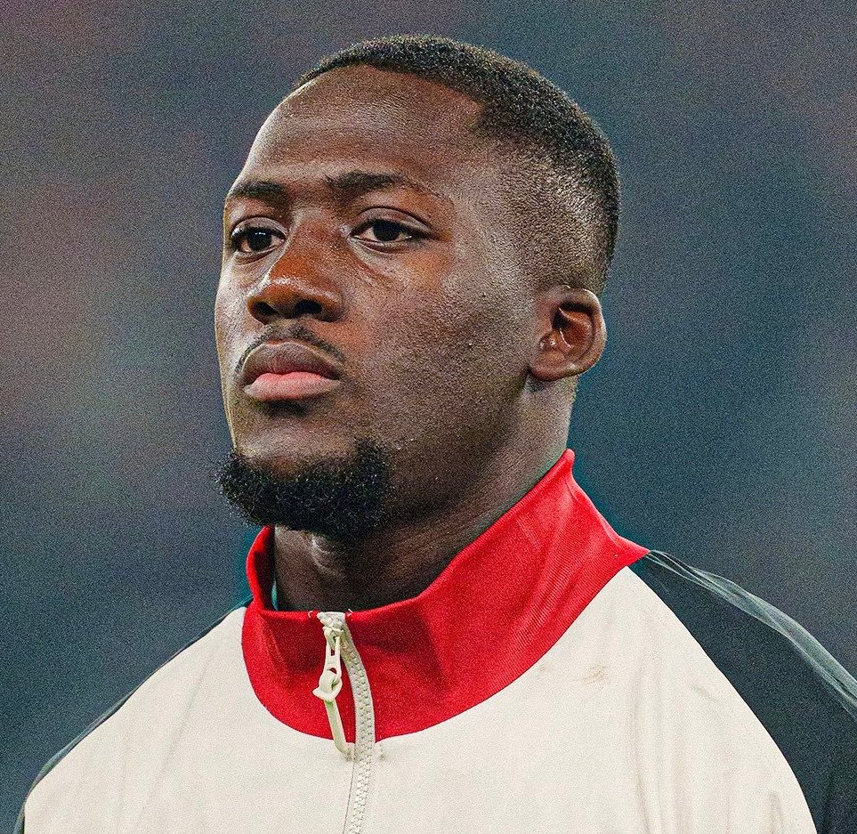 罗马诺：皇马已告知利物浦，他们不会推进 2026年引进科纳特的交易。在将科纳特列