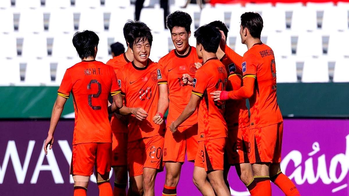 自己人打自己人？邵佳一要从U23抽走王钰栋，西安这冠军还怎么拿？
 

你听说了