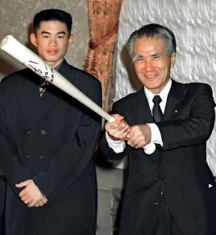 日本前首相村山富市逝世 和铃木一朗。⚾️ ​​​