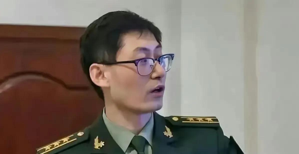 我军人工智能领域顶级专家遭遇车祸不幸牺牲，生前任某重大工程专家组组长，某重点项目