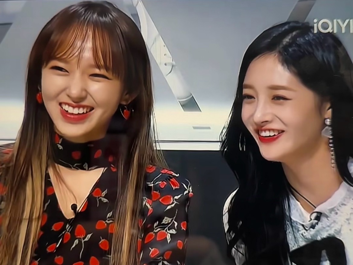 回顾偶练，感叹程潇和周洁琼长得好漂亮太好看太美了，脸小小的，又好看又精致啊啊啊啊