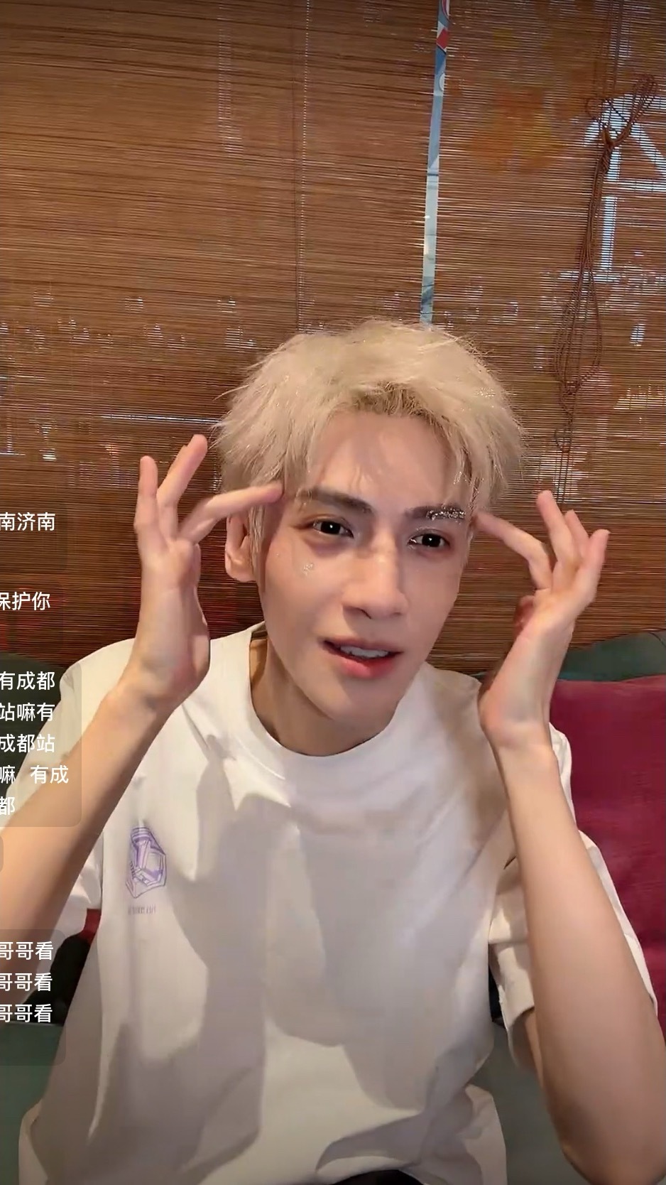 标准的脑壳痛哈哈哈 