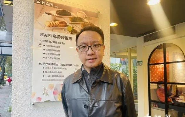 台湾淡江大学国际事务与战略研究所专任教授兼所长李大中接受香港中评社专访表示，美国