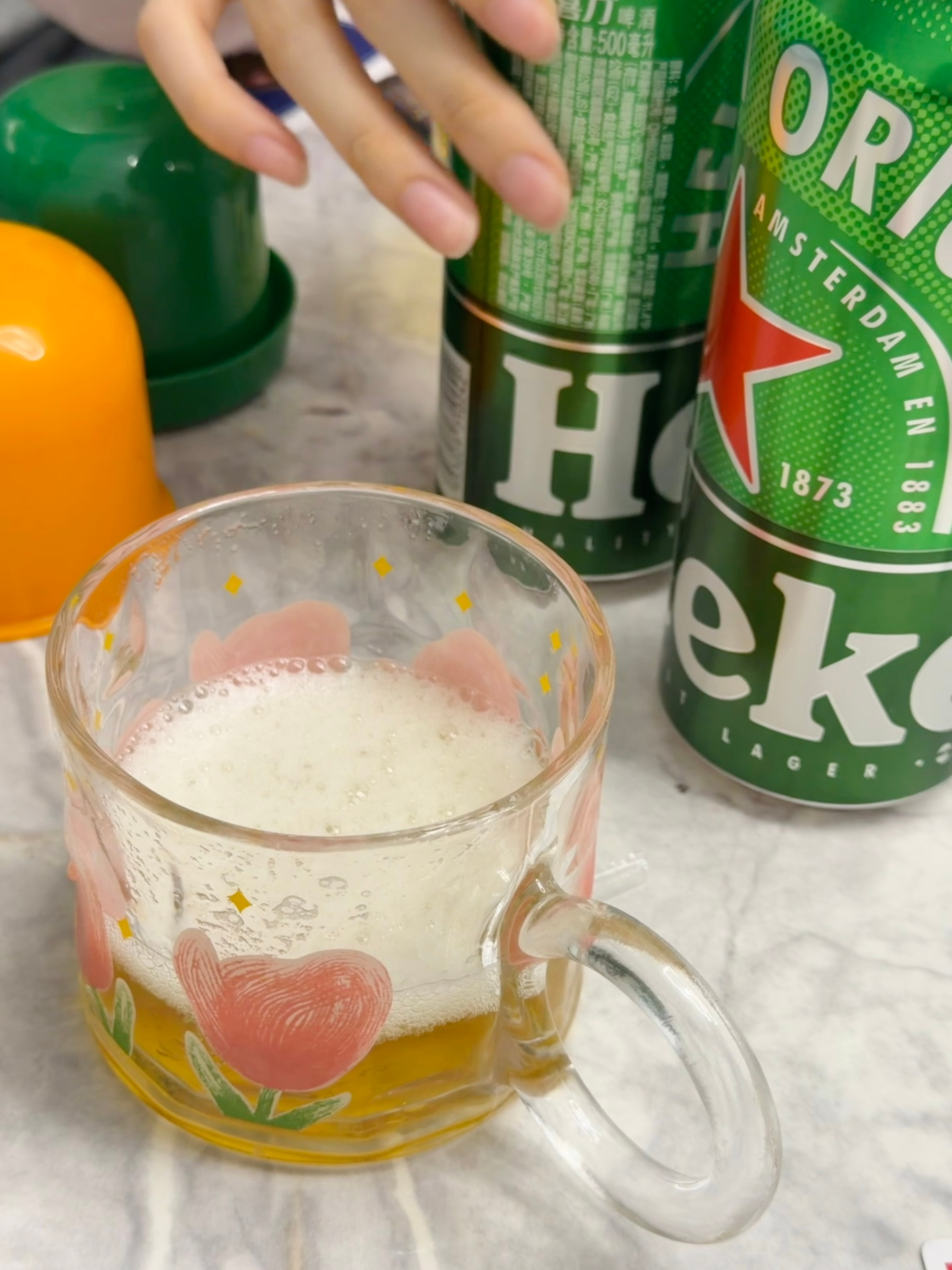 喝水不忘挖井人喝酒不忘带女人 龙港